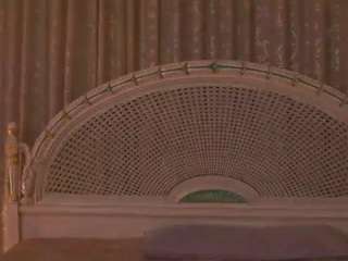 CarrieCapezzuto live cam preview