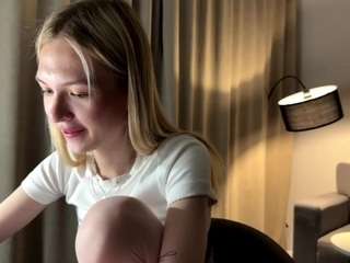 Live webcam model dorthycalabretta on Soda Cams