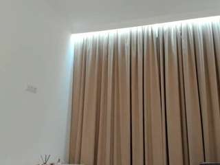 Live webcam model genesisacebo on Soda Cams