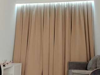 genesisacebo Live Webcam on CamSoda