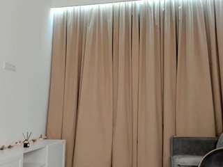 genesisacebo Live Webcam on CamSoda