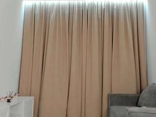 genesisacebo Live Webcam on CamSoda