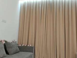 genesisacebo Live Webcam on CamSoda