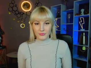 jenny-rill's CamSoda show and profile