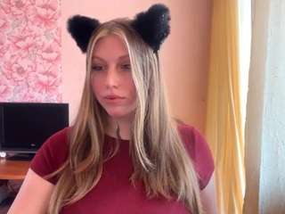 Live webcam model maricruzweisbrod on Soda Cams