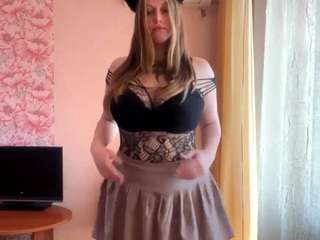 Live webcam model maricruzweisbrod on Soda Cams