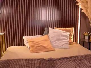 maybe-sophie Live Webcam on CamSoda