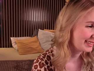 maybe-sophie Live Webcam on CamSoda