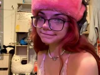 redheadcatxdd Live Webcam on CamSoda