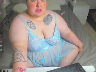 sew-sunny Sex Cam Show