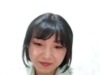 Live webcam model tienszumny on Soda Cams