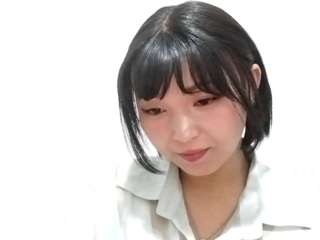 Live webcam model tienszumny on Soda Cams