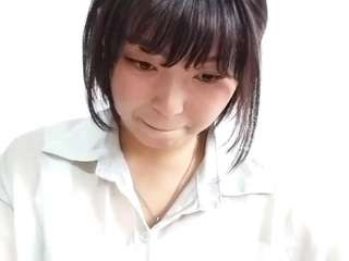 Live webcam model tienszumny on Soda Cams