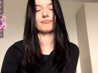 lamonicanaito live webcam show