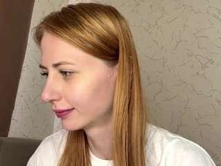 ArlaMarusarz live cam preview