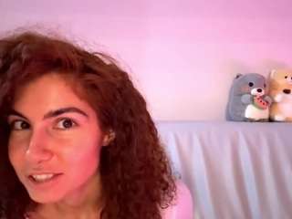 Live webcam model alainemcwells on Soda Cams