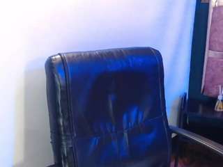Live webcam model marianhills45 on Soda Cams