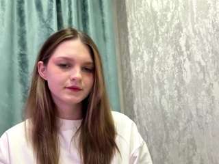 Live webcam model reginathoren on Soda Cams