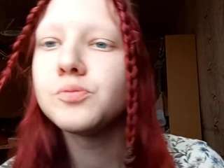 tiakedia's CamSoda show and profile