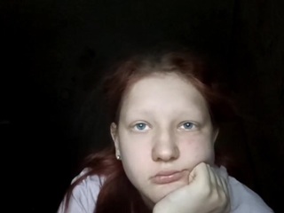 Image 1 of tiakedia, female webcam model,  years old, on live webcam