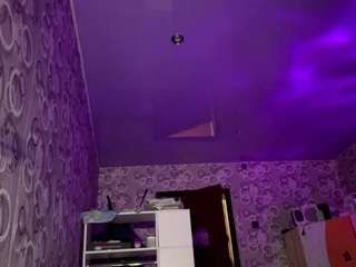 Molly live cam preview