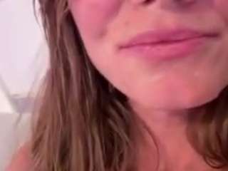 katieviolet872 webcam