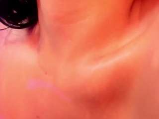 NinaBloom live webcam show
