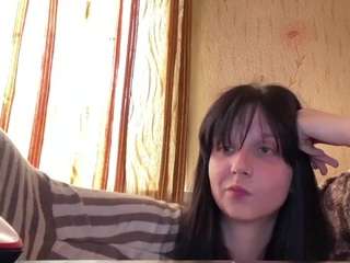 phoeberandzin live webcam show