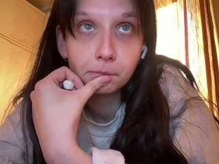 PhoebeRandzin live webcam show
