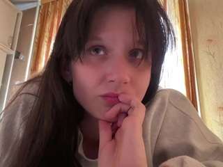 PhoebeRandzin live webcam show