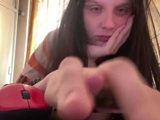 PhoebeRandzin live webcam show
