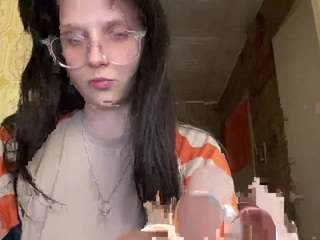 PhoebeRandzin live webcam show
