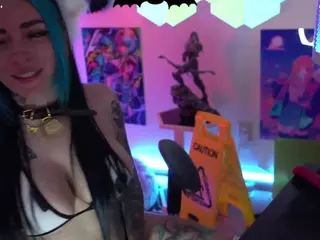 Big Tiddy Goth GF's Live Sex Cam Show