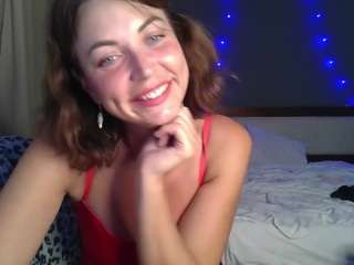 alice-honeyfaucett webcam