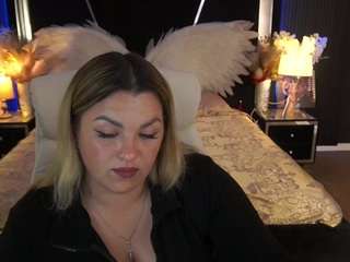 AlissyaGrayy live cam preview