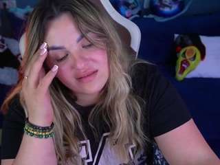 alissyagrayy Live Webcam on CamSoda