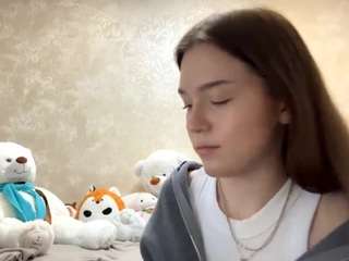 Live webcam model darlenaparrigan on Soda Cams