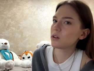 Live webcam model darlenaparrigan on Soda Cams