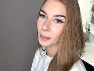 Live webcam model janniearonow on Soda Cams