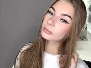 Live webcam model janniearonow on Soda Cams