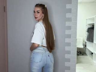 Live webcam model janniearonow on Soda Cams