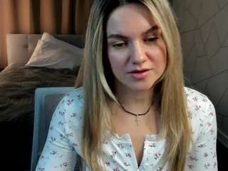 Live webcam model jennifer-perezz on Soda Cams