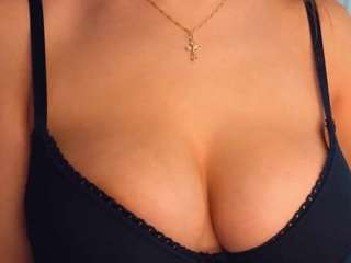 lunacaams webcam model