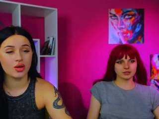 merli-warner Live Webcam on CamSoda