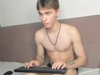 Este modelo está en vivo ahora. mistralcrush