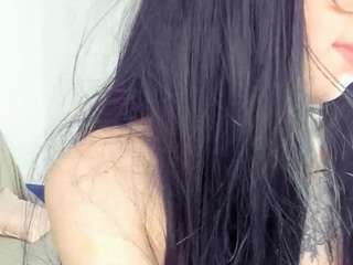 Live webcam model nacreflirt on Soda Cams