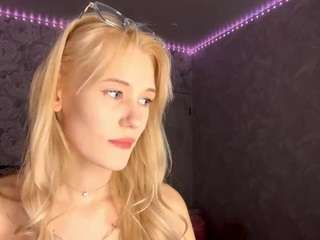 Live webcam model opalkieft on Soda Cams