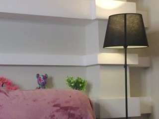Model ini sedang live sekarang. allenescalero