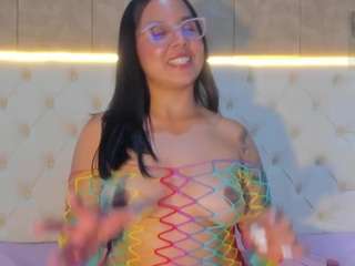 Live webcam model amelia-rossetti on Soda Cams