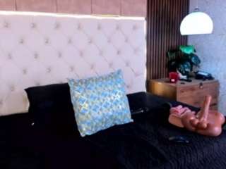 amelia-rossetti Sex Cam Show